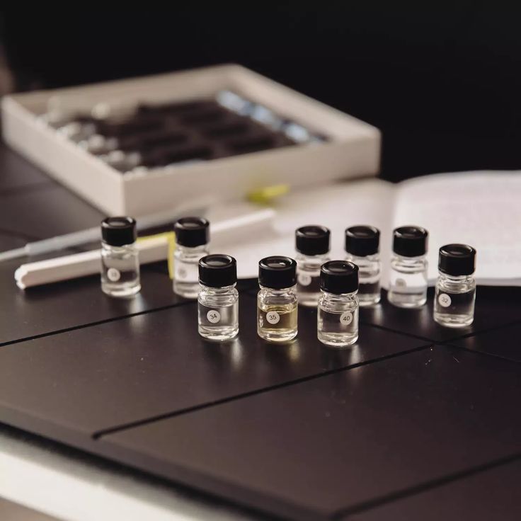 بهترین پخش عمده عطر در تبریز | راهنمای جامع ۱۴۰۴ + لیست معتبرترین‌ها